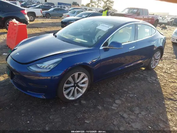5YJ3E1EB8KF392017 2019 TESLA MODEL 3 - Image 2