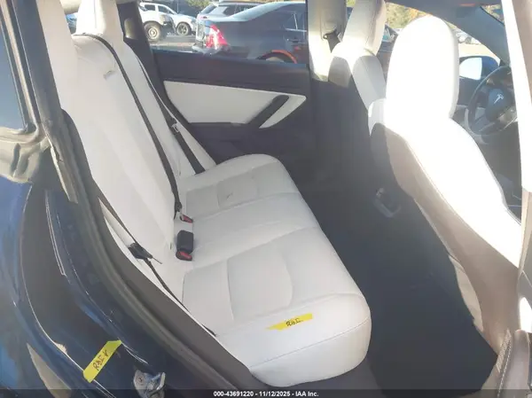 5YJ3E1EB8KF392017 2019 TESLA MODEL 3 - Image 8