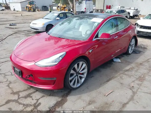 5YJ3E1EB8KF393510 2019 TESLA MODEL 3 - Image 2