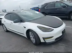 5YJ3E1EB8KF408605 2019 TESLA MODEL 3
