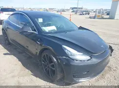 5YJ3E1EB8KF415263 2019 TESLA MODEL 3