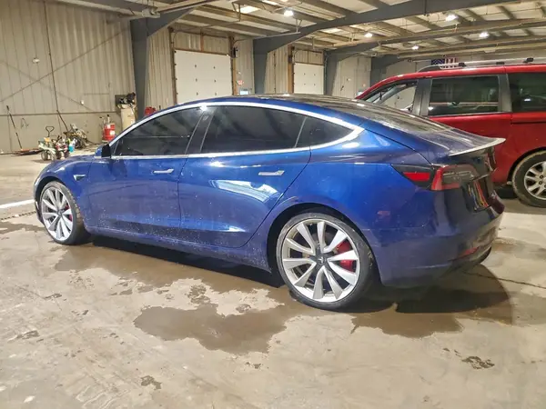 5YJ3E1EB8KF419863 2019 TESLA MODEL 3 - Image 2
