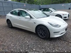 5YJ3E1EB8KF421533 2019 TESLA MODEL 3