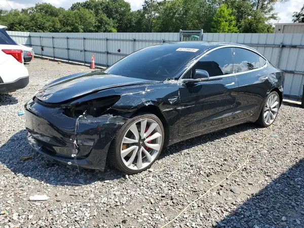 5YJ3E1EB8KF422018 2019 TESLA MODEL 3 - Image 1