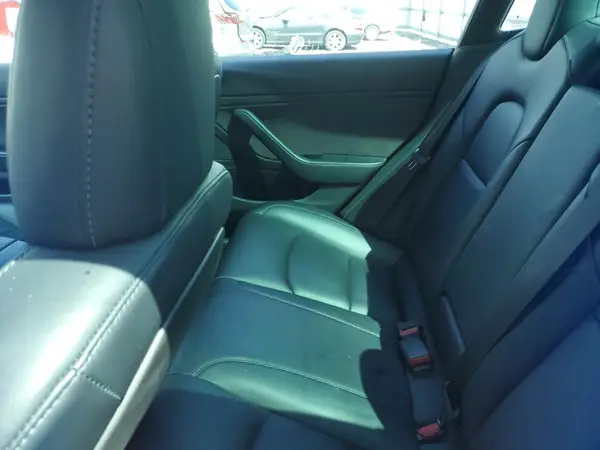 5YJ3E1EB8KF422018 2019 TESLA MODEL 3 - Image 8