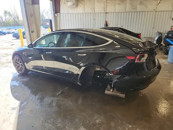 5YJ3E1EB8KF432208 2019 TESLA MODEL 3 - Image 2