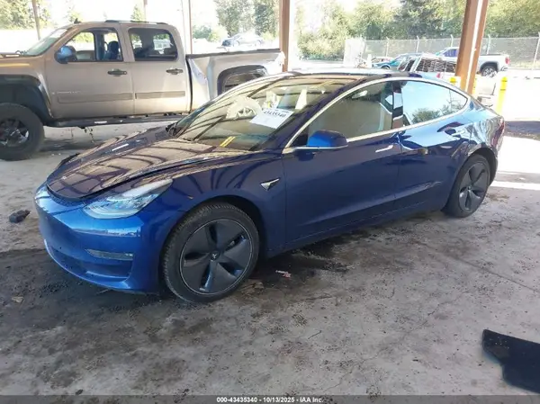 5YJ3E1EB8KF433049 2019 TESLA MODEL 3 - Image 2