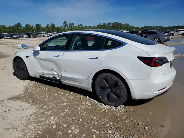 5YJ3E1EB8KF433231 2019 TESLA MODEL 3 - Image 2