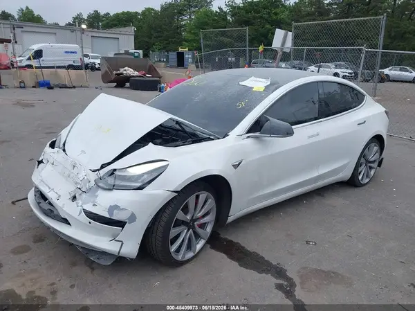 5YJ3E1EB8KF440406 2019 TESLA MODEL 3 - Image 2