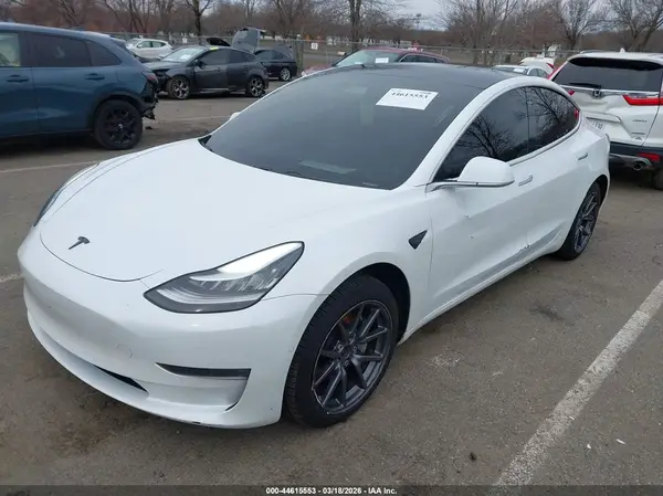5YJ3E1EB8KF442303 2019 TESLA MODEL 3 - Image 2