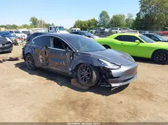 5YJ3E1EB8KF451941 2019 TESLA MODEL 3