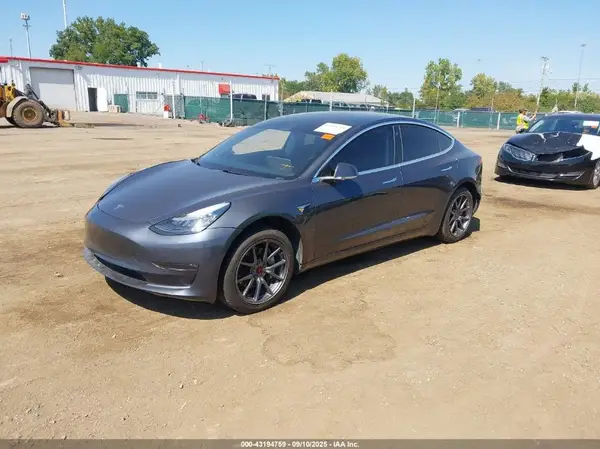 5YJ3E1EB8KF451941 2019 TESLA MODEL 3 - Image 2