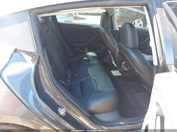 5YJ3E1EB8KF453608 2019 TESLA MODEL 3 - Image 8