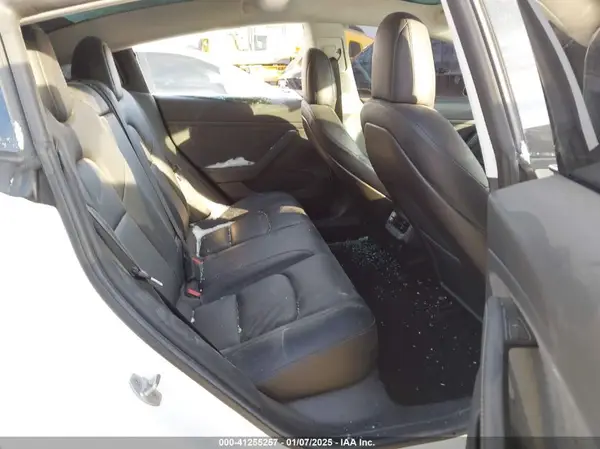 5YJ3E1EB8KF454161 2019 TESLA MODEL 3 - Image 8