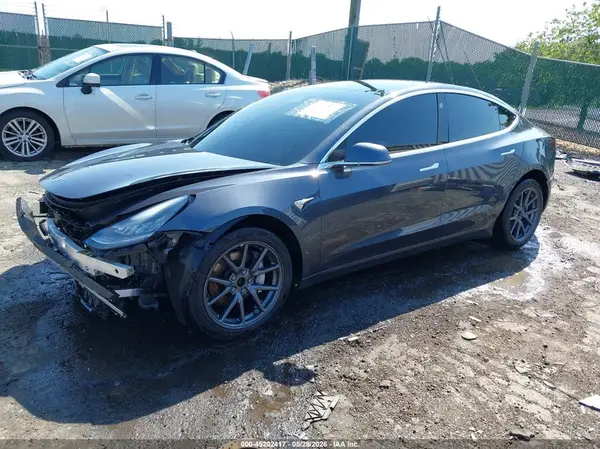5YJ3E1EB8KF477326 2019 TESLA MODEL 3 - Image 2