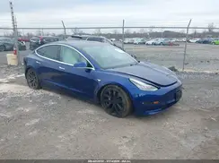 5YJ3E1EB8KF477519 2019 TESLA MODEL 3