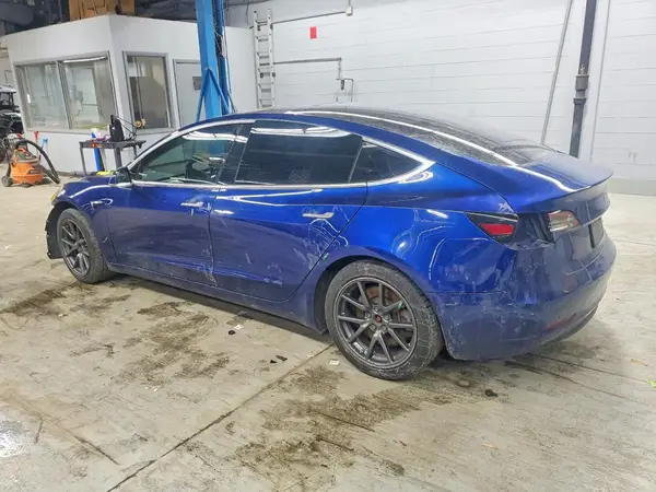 5YJ3E1EB8KF492974 2019 TESLA MODEL 3 - Image 2