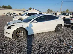 5YJ3E1EB8KF493817 2019 TESLA MODEL 3
