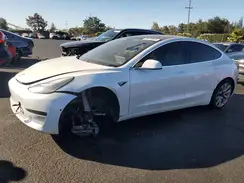 5YJ3E1EB8KF494918 2019 TESLA MODEL 3