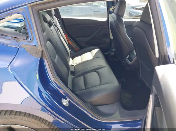 5YJ3E1EB8KF497561 2019 TESLA MODEL 3 - Image 8