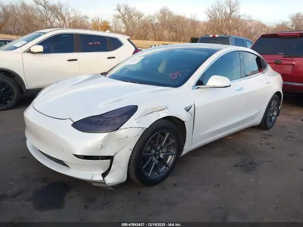5YJ3E1EB8KF510874 2019 TESLA MODEL 3 - Image 2