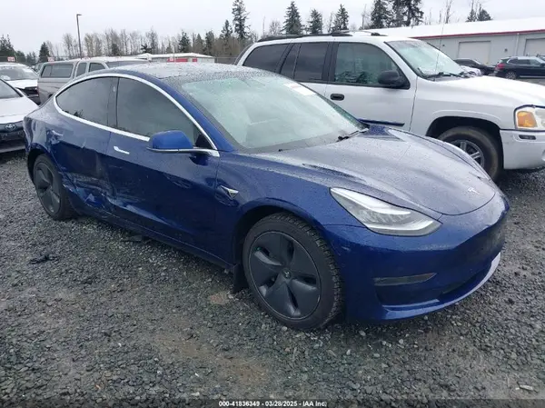5YJ3E1EB8KF512950 2019 TESLA MODEL 3 - Image 1