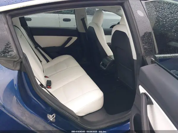 5YJ3E1EB8KF512950 2019 TESLA MODEL 3 - Image 8
