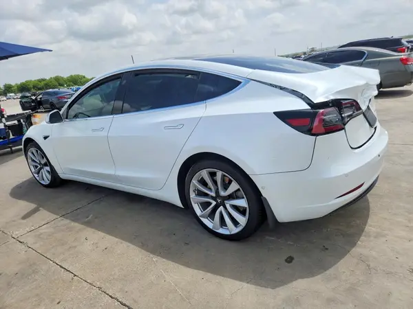 5YJ3E1EB8KF513659 2019 TESLA MODEL 3 - Image 2
