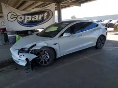 5YJ3E1EB8KF517758 2019 TESLA MODEL 3