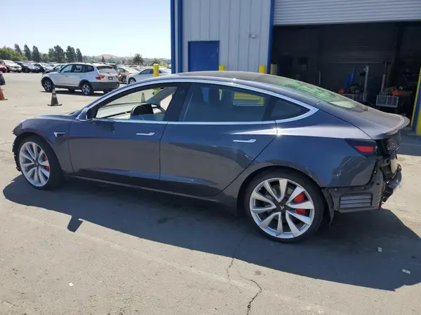 5YJ3E1EB8KF522409 2019 TESLA MODEL 3 - Image 2