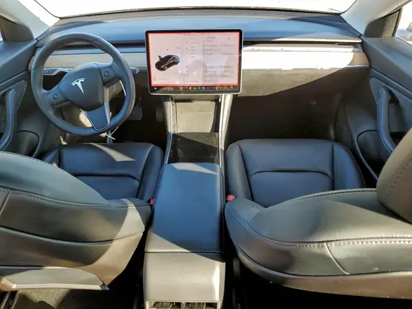 5YJ3E1EB8LF600480 2020 TESLA MODEL 3 - Image 8