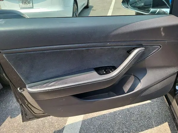 5YJ3E1EB8LF600589 2020 TESLA MODEL 3 - Image 2