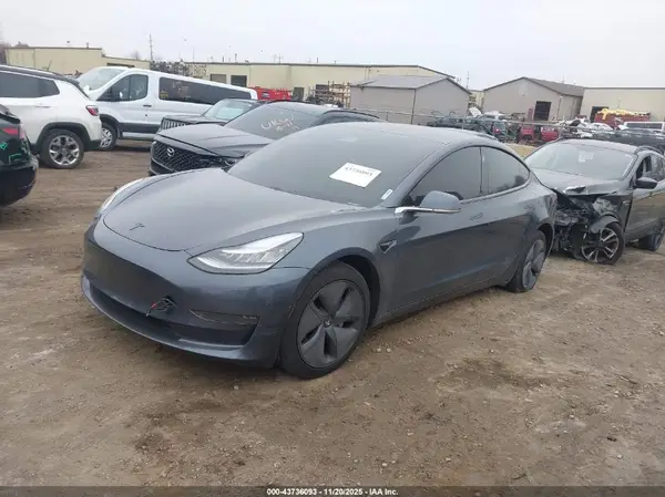 5YJ3E1EB8LF616422 2020 TESLA MODEL 3 - Image 2