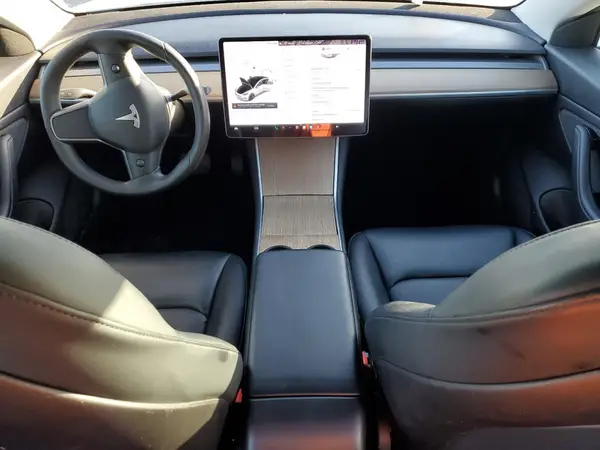 5YJ3E1EB8LF619739 2020 TESLA MODEL 3 - Image 8