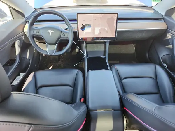 5YJ3E1EB8LF620681 2020 TESLA MODEL 3 - Image 8