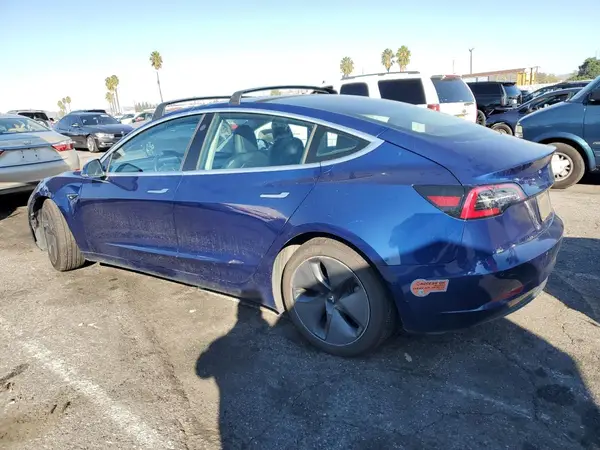 5YJ3E1EB8LF628005 2020 TESLA MODEL 3 - Image 2