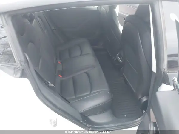 5YJ3E1EB8LF637240 2020 TESLA MODEL 3 - Image 8