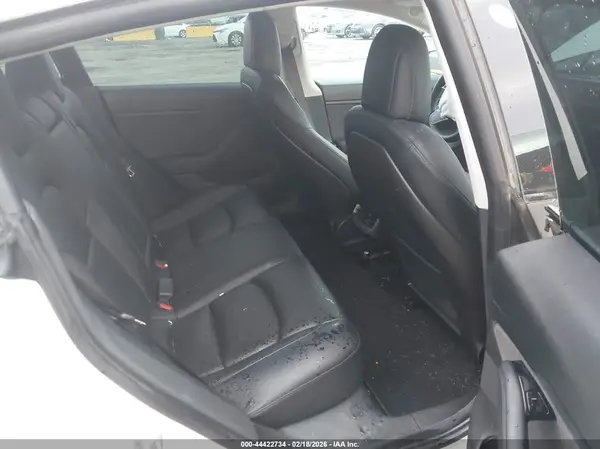 5YJ3E1EB8LF637433 2020 TESLA MODEL 3 - Image 8