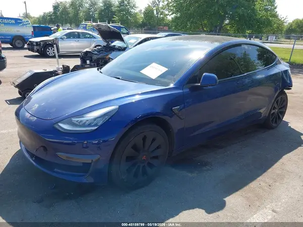 5YJ3E1EB8LF638405 2020 TESLA MODEL 3 - Image 2