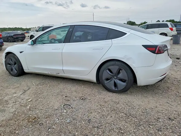 5YJ3E1EB8LF639621 2020 TESLA MODEL 3 - Image 2