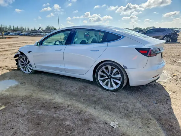 5YJ3E1EB8LF640333 2020 TESLA MODEL 3 - Image 2