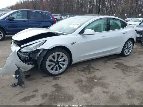 5YJ3E1EB8LF640347 2020 TESLA MODEL 3 - Image 2