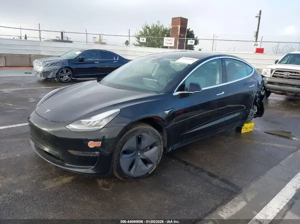 5YJ3E1EB8LF649467 2020 TESLA MODEL 3 - Image 2
