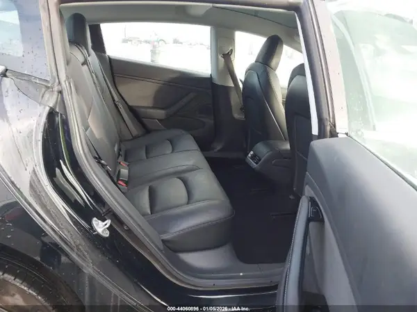 5YJ3E1EB8LF649467 2020 TESLA MODEL 3 - Image 8