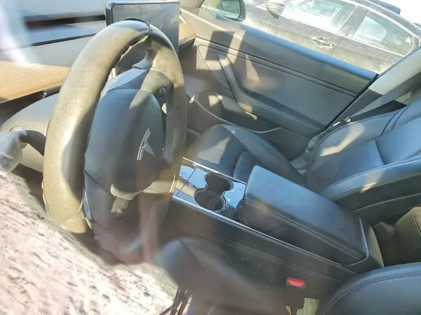 5YJ3E1EB8LF663059 2020 TESLA MODEL 3 - Image 8