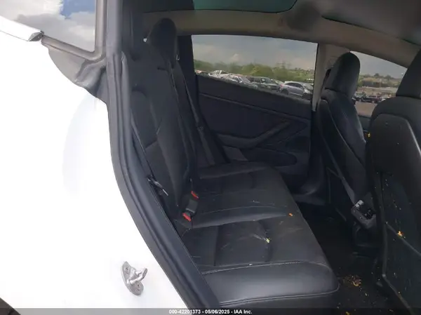 5YJ3E1EB8LF667404 2020 TESLA MODEL 3 - Image 8