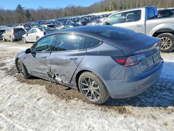 5YJ3E1EB8LF668018 2020 TESLA MODEL 3 - Image 2