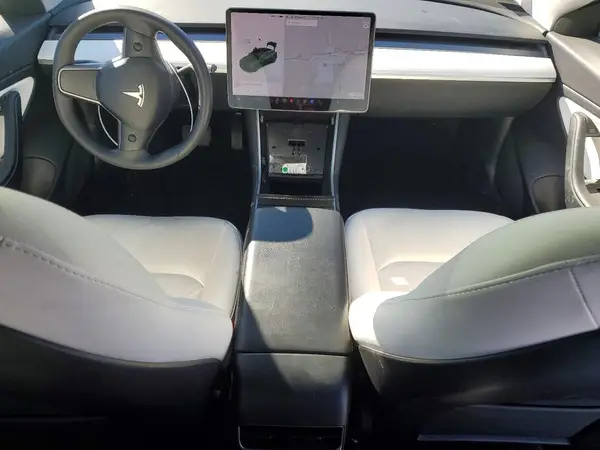 5YJ3E1EB8LF668018 2020 TESLA MODEL 3 - Image 8