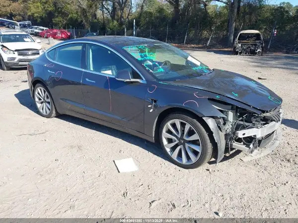 5YJ3E1EB8LF711983 2020 TESLA MODEL 3 - Image 1