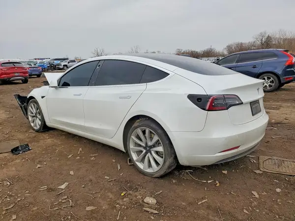 5YJ3E1EB8LF735670 2020 TESLA MODEL 3 - Image 2